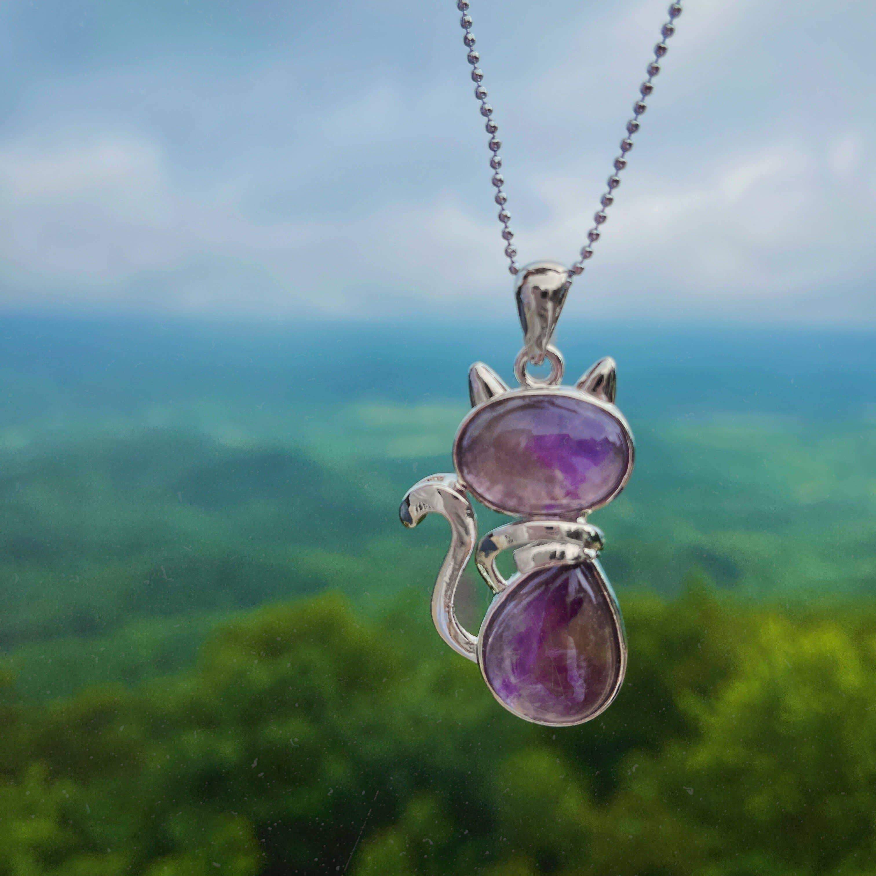 Amethyst cat deals necklace